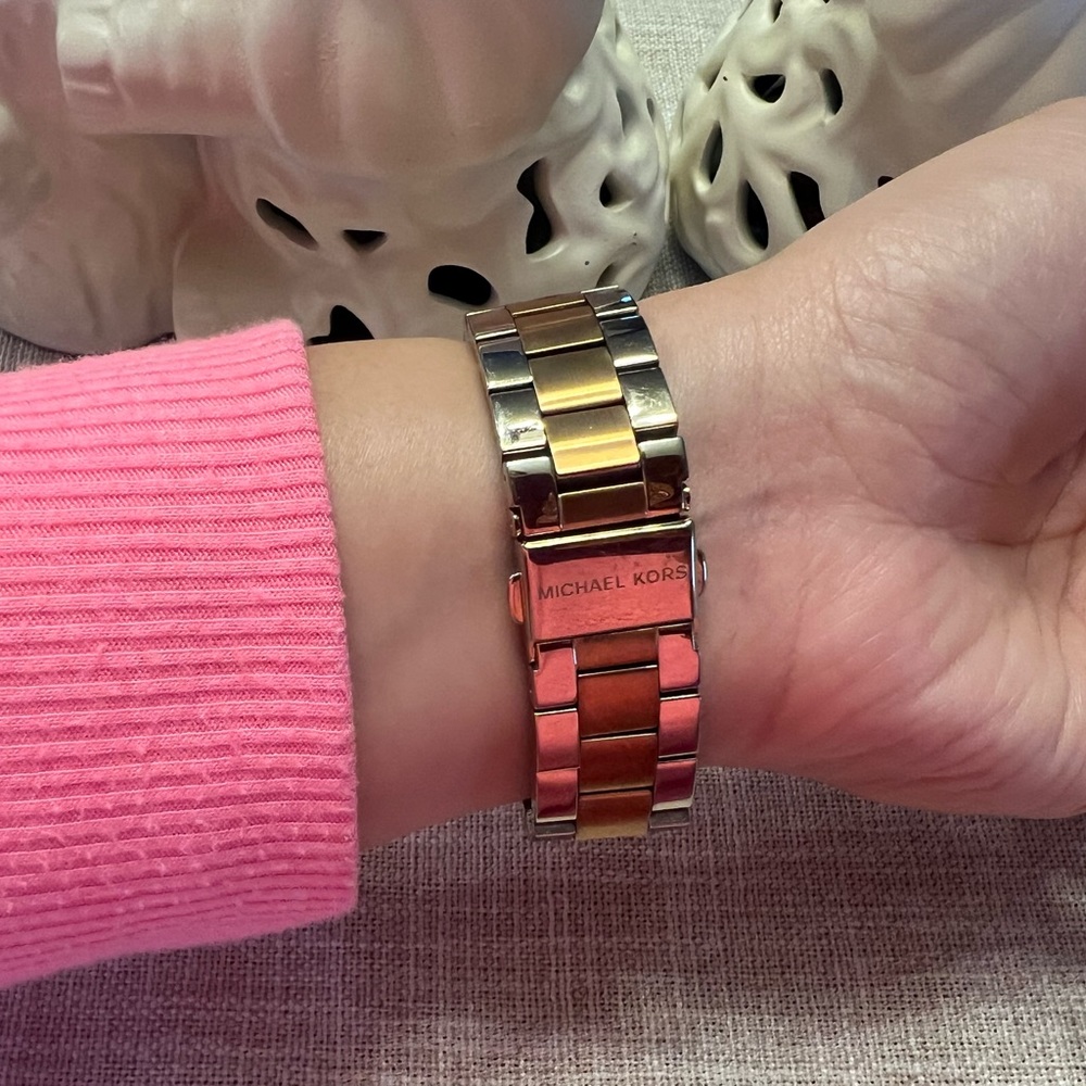 Authentic Michael Kors Women Ritz Watch - Picture 6 of 13